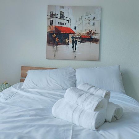 Aaran Central Guesthouse Абърдийн Екстериор снимка
